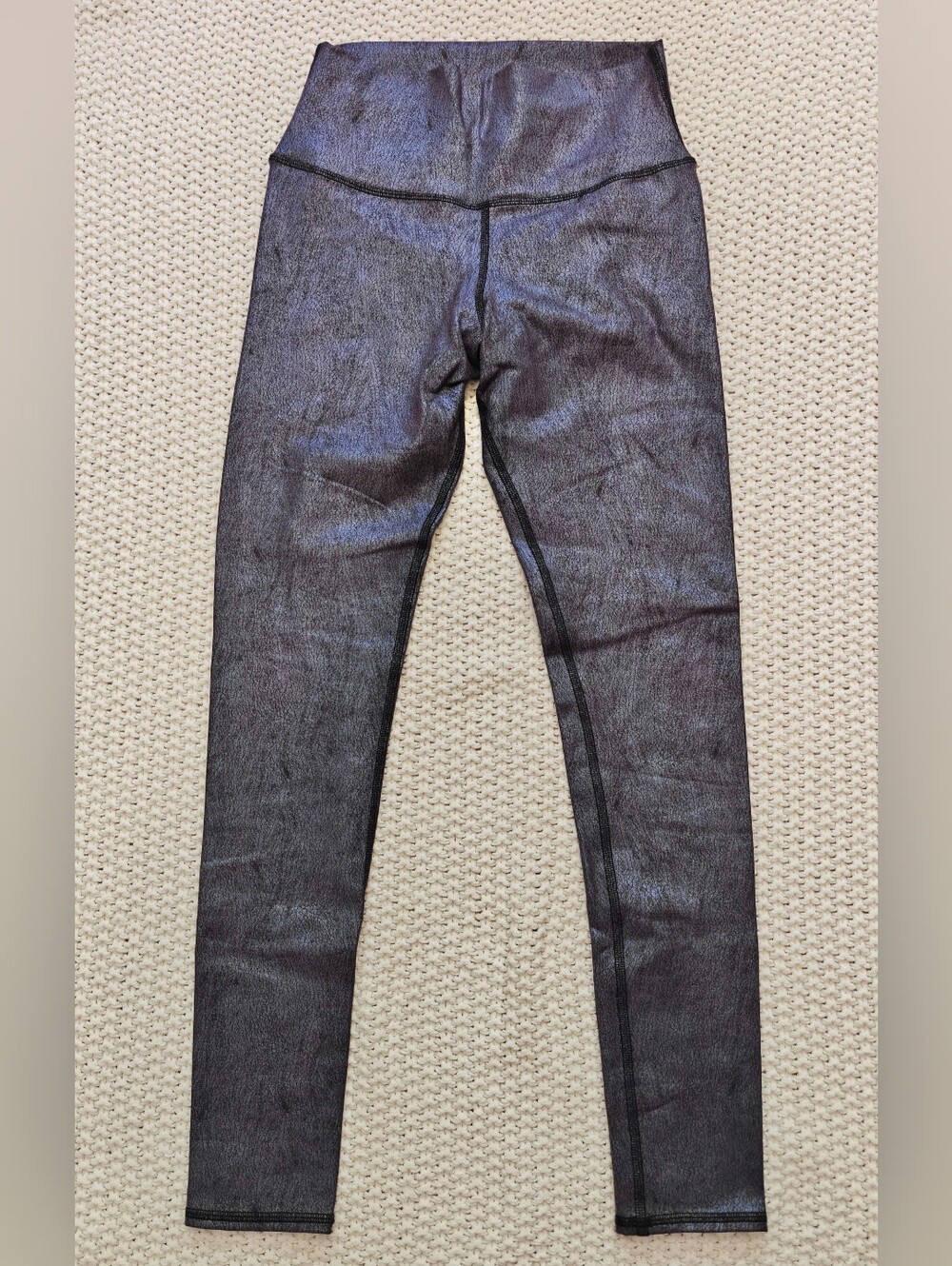 Alo Yoga Women's Airbrush Navy Metallic Glossy High Waisted Leggings - Sz M